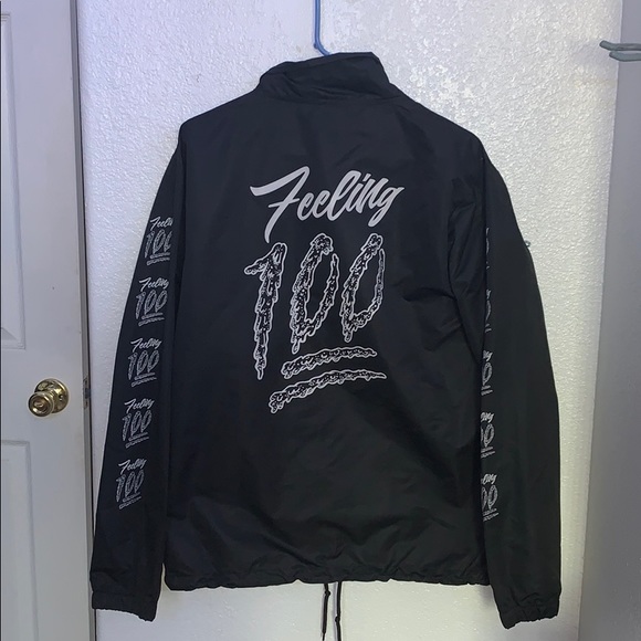 Feeling 💯 windbreaker - Picture 2 of 4